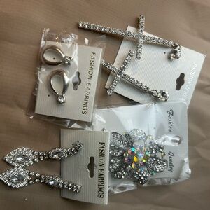 Silver Fashion Earrings Set